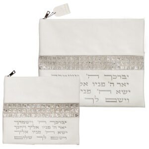 סט טלית תפילין לבן דמוי עור עם ריקמה ואבנים 36X29 ס"מ