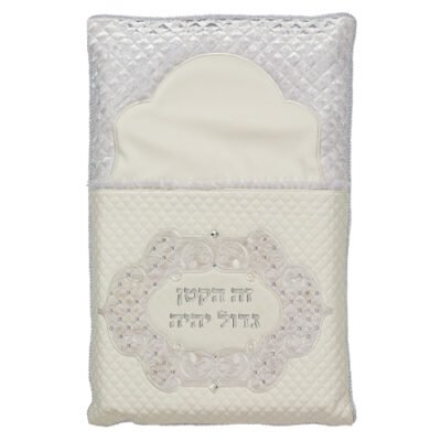 כרית מהודרת לברית דמוי עור עם אותיות בולטות 74X50 ס"מ