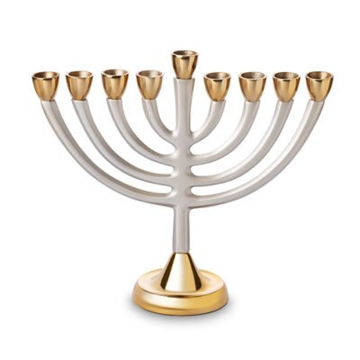 חנוכייה אלומיניום מהודרת עם קנים זהב 26 ס"מ